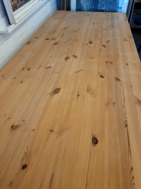 Spisebord